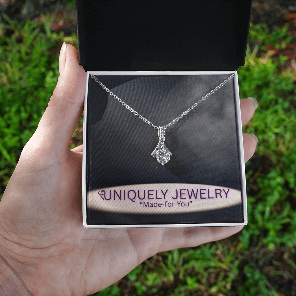 Alluring Beauty Necklace